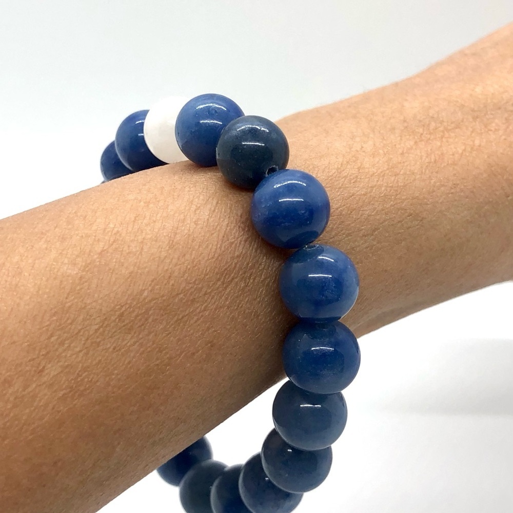 10mm Blue Aventurine Gemstone beaded crystal bracelet - Picture 4 of 5